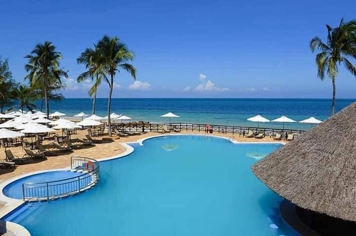12 Days Safari And Zanzibar